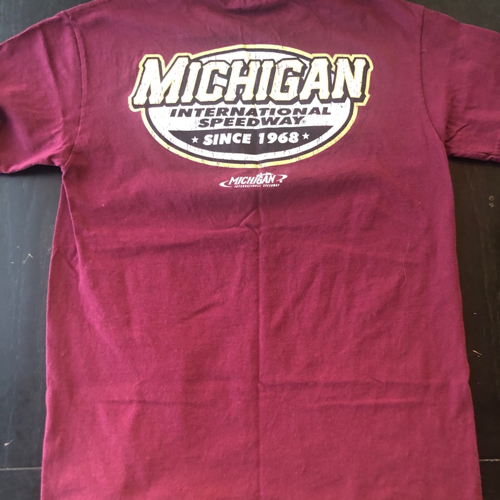 Michigan International Speedway Medium shirt 2